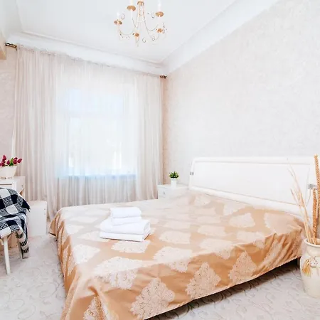 Apartment Трехкомнатные Апартаменты В Минске