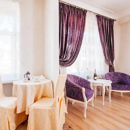 Apartment Трехкомнатные Апартаменты В Минске