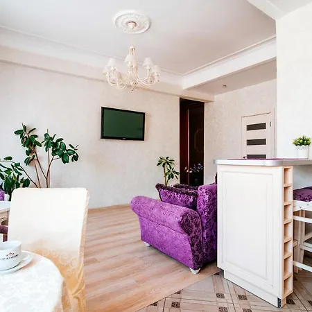 Apartment Трехкомнатные Апартаменты В Минске
