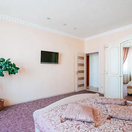 Apartment Трехкомнатные Апартаменты В Минске Minsk