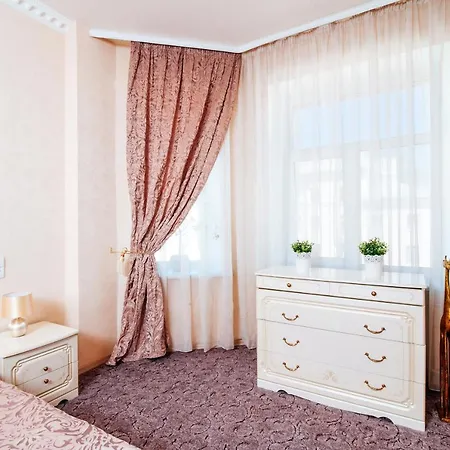 Apartment Трехкомнатные Апартаменты В Минске Minsk